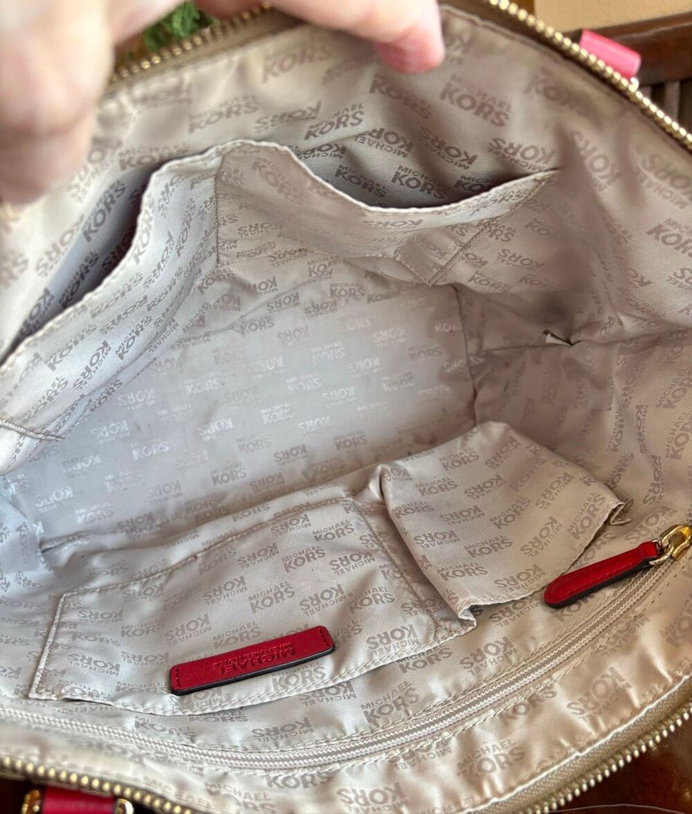 MICHAEL KORS - Jet Set Signature Studded Tote - Beige/Tan Canvas & Red Leather - Picture 8 of 11